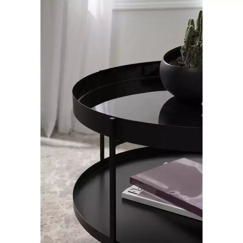 Table basse en métal